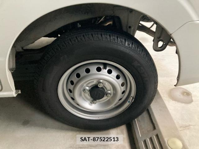 Suzuki EVERY 2018-11 8848921-4