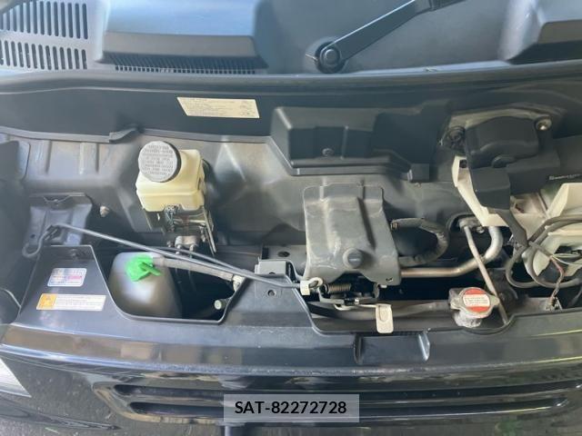 Suzuki EVERY 2012-03 8848928-21