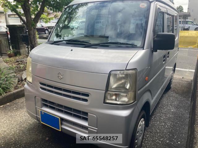 Suzuki EVERY 2010-03 8848925-0