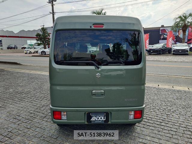 Suzuki EVERY 2025-08 8848914-6