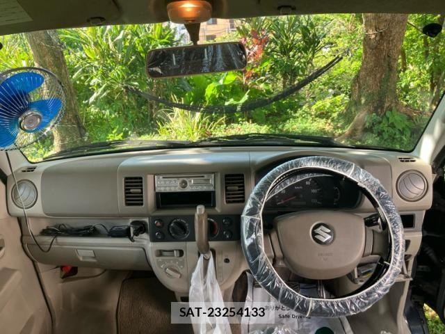 Suzuki EVERY 2010-09 8848927-23