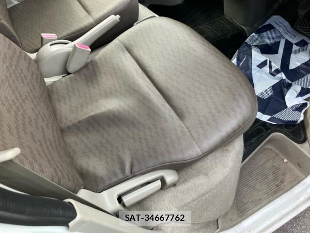 Suzuki EVERY 2015-10 8848922-21