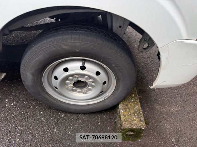 Suzuki EVERY 2018-01 8848919-2