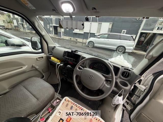 Suzuki EVERY 2018-01 8848919-6