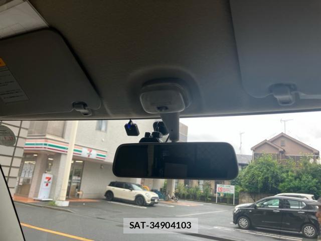 Suzuki EVERY 2014-09 8848924-23
