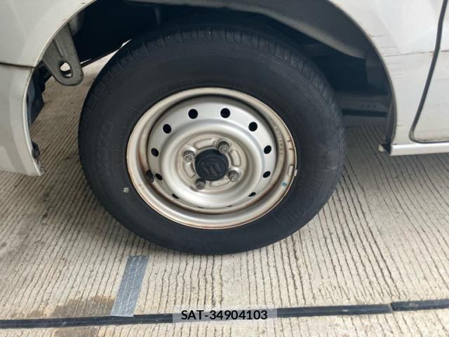 Suzuki EVERY 2014-09 8848924-7