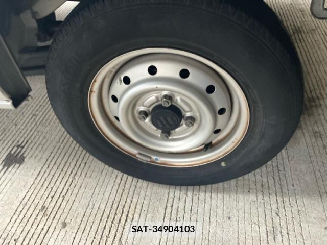 Suzuki EVERY 2014-09 8848924-8
