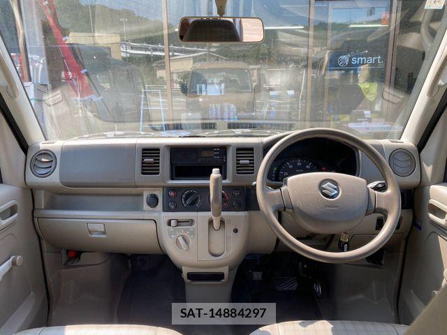 Suzuki EVERY 2010-12 8870955-9