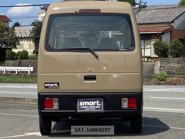 Suzuki EVERY 2010-12 8870955-6