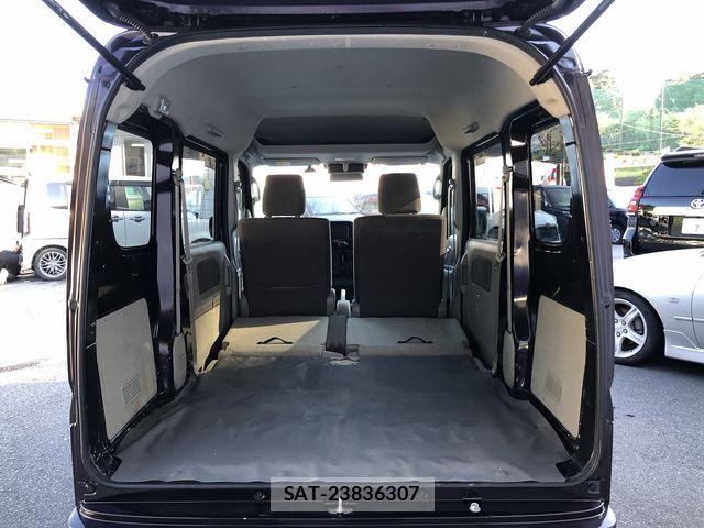 Suzuki EVERY 2022-01 8870953-16