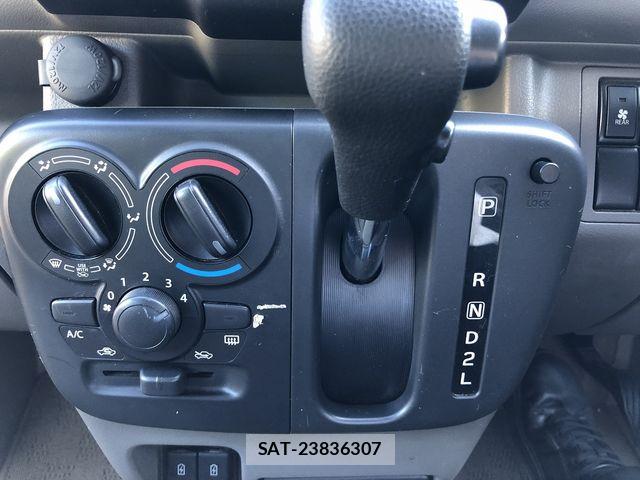 Suzuki EVERY 2022-01 8870953-23