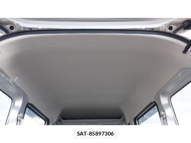 Suzuki EVERY 2021-06 8870956-8