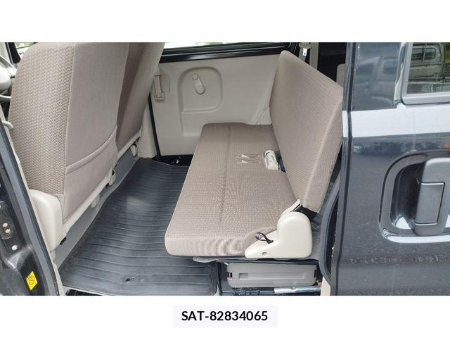 Suzuki EVERY 2023-11 8879674-14