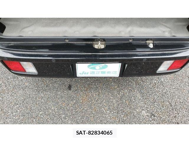 Suzuki EVERY 2023-11 8879674-17