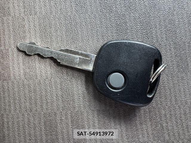 Suzuki EVERY 2021-10 8879670-16