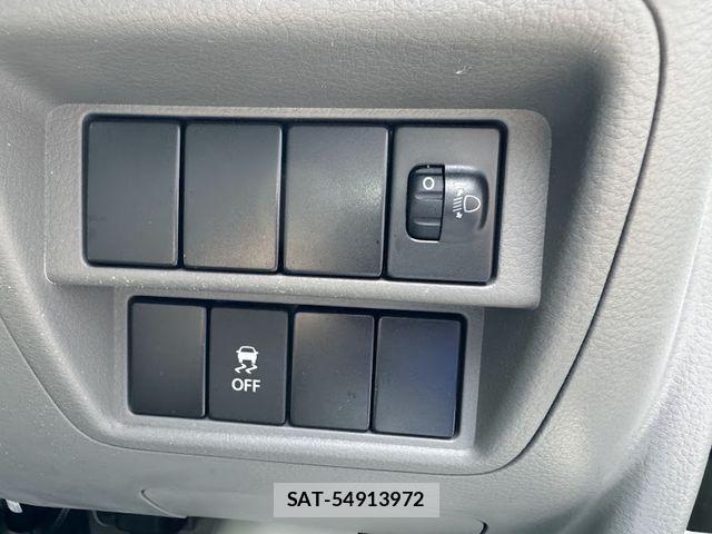 Suzuki EVERY 2021-10 8879670-17