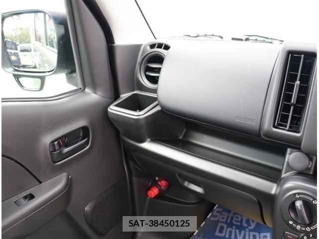 Suzuki EVERY 2026-08 8879669-14