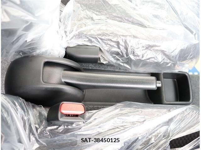 Suzuki EVERY 2026-08 8879669-15