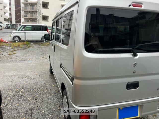 Suzuki EVERY 2016-10 8879676-4