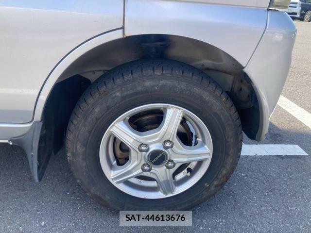 Suzuki EVERY 2004-09 8879679-8