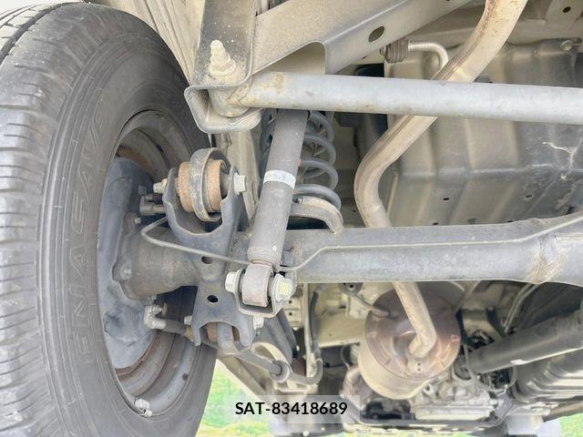 Suzuki EVERY 2014-01 8879675-17