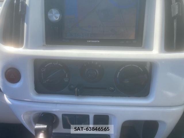 Suzuki EVERY 2003-04 8879678-20