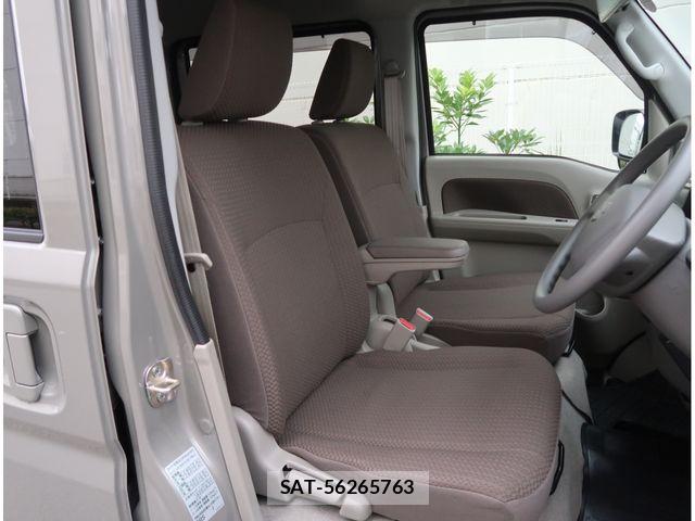 Suzuki EVERY 2025-09 8883599-18