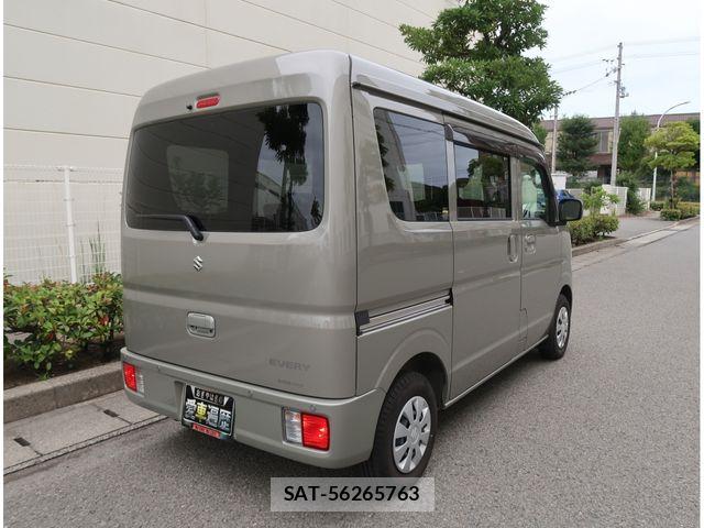 Suzuki EVERY 2025-09 8883599-2