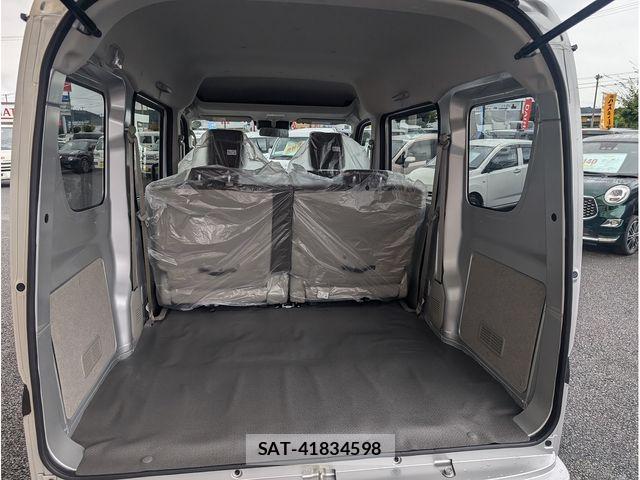 Suzuki EVERY 2024-08 1256724-13