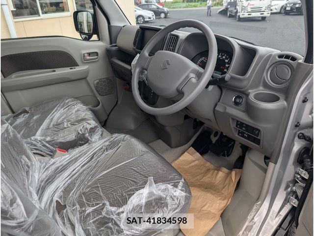 Suzuki EVERY 2024-08 1256724-14