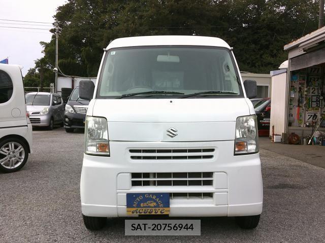 Suzuki EVERY 2012-11 1354084-6