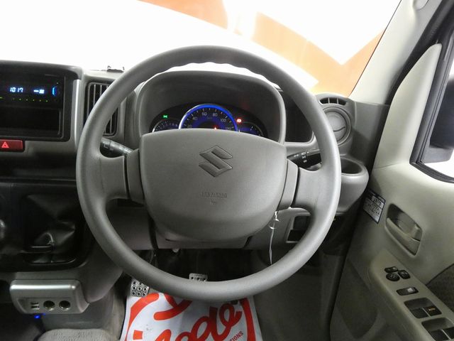 Suzuki EVERY 2018-02 1544955-9