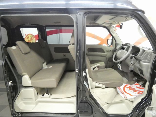 Suzuki EVERY 2018-02 1544955-13