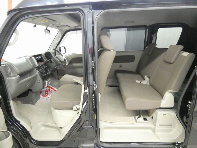 Suzuki EVERY 2018-02 1544955-21
