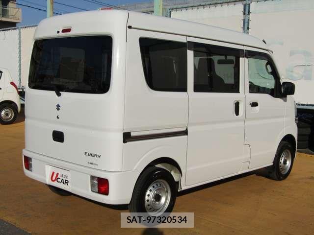 Suzuki EVERY 2023-12 1742864-5