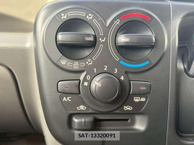Suzuki EVERY 2024-09 2029538-8