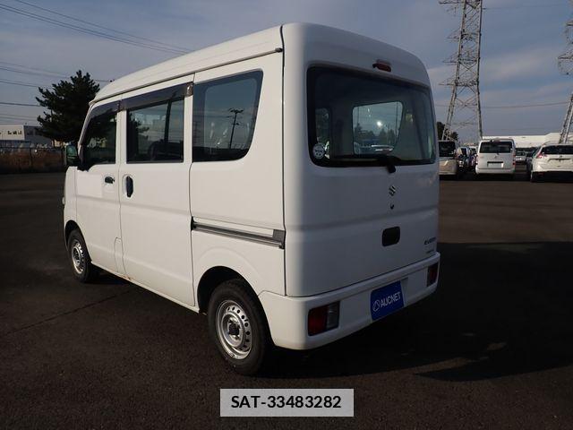 Suzuki EVERY 2015-11 2115087-2