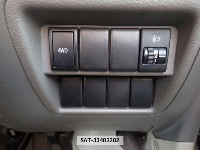 Suzuki EVERY 2015-11 2115087-8