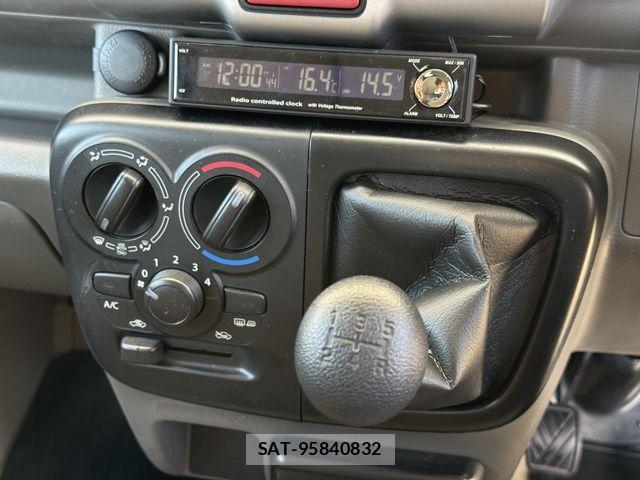 Suzuki EVERY 2021-04 2299103-15