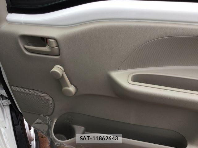Suzuki EVERY 2025-03 2664567-10