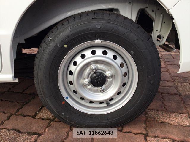 Suzuki EVERY 2025-03 2664567-15