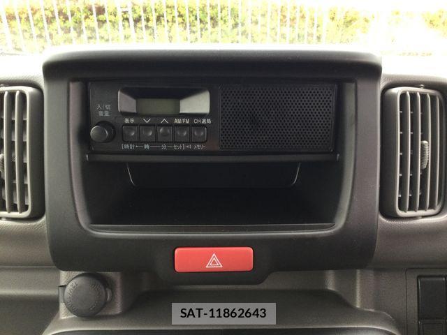 Suzuki EVERY 2025-03 2664567-6