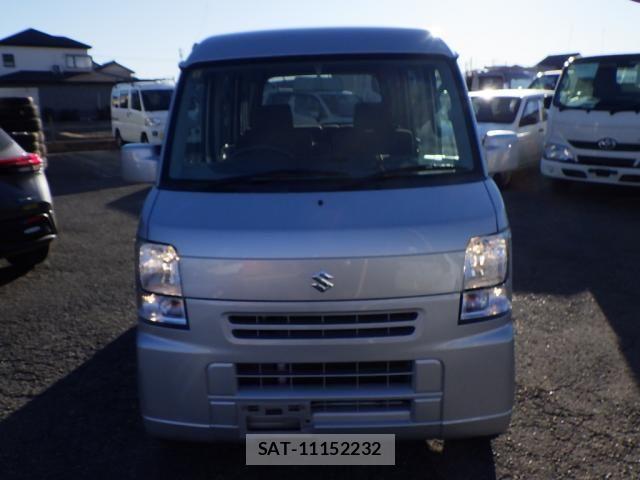 Suzuki EVERY 2012-01 2776797-5