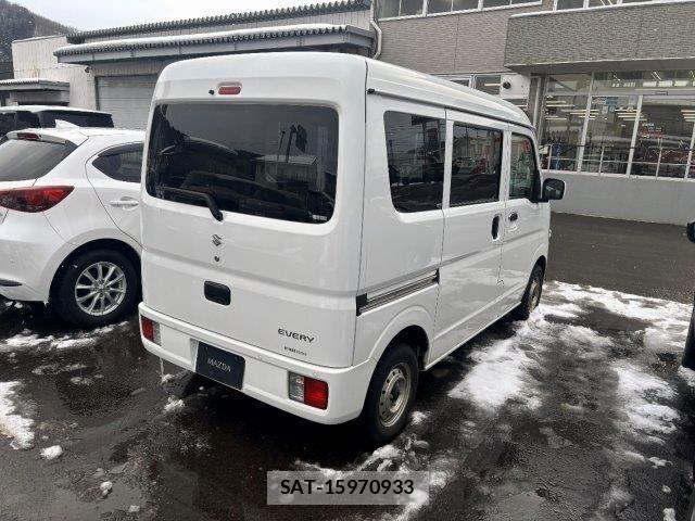 Suzuki EVERY 2022-10 3372918-2