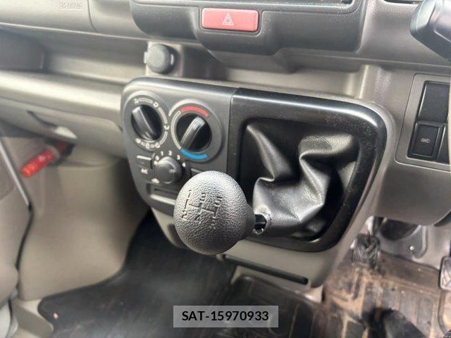Suzuki EVERY 2022-10 3372918-8