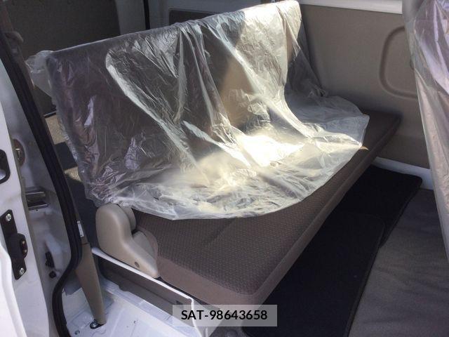 Suzuki EVERY 2024-08 3668880-12