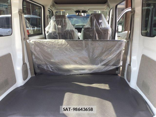Suzuki EVERY 2024-08 3668880-13