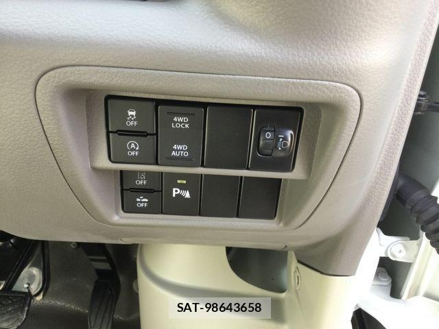 Suzuki EVERY 2024-08 3668880-8