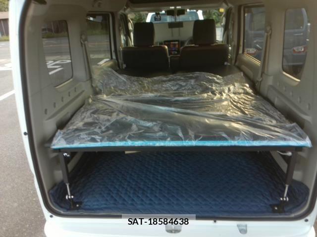 Suzuki EVERY WAGON 2023-11 1361849-4