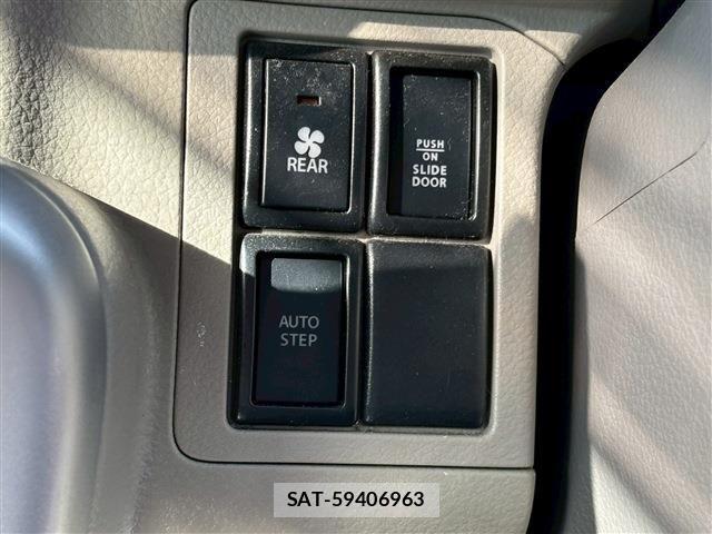 Suzuki EVERY WAGON 2020-12 1824463-27